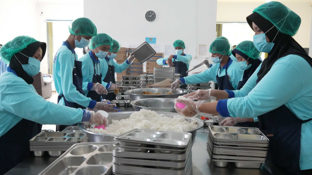 Waka BGN Apresiasi SPPG Kabupaten Kabupaten Kota Batu Marelan Terjun 2 Libatkan Tukang Roti Keliling untuk MBG